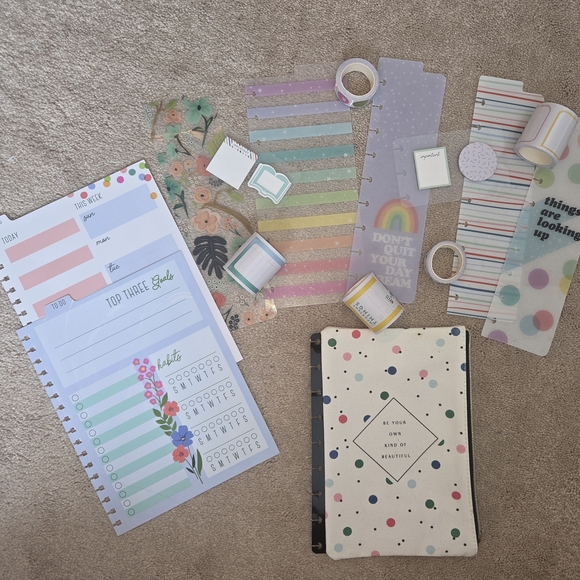 Happy Planner Set - Picture 4 of 12